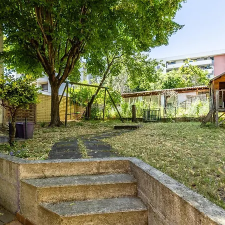 Ferienhaus Maison Face Stade Marcombes *
