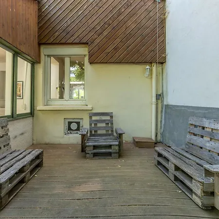 Maison Face Stade Marcombes Ferienhaus